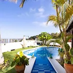 Casa Cateyma With Pool 빌라 이코드레로스비노스