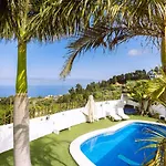 Casa Cateyma With Pool 이코드레로스비노스
